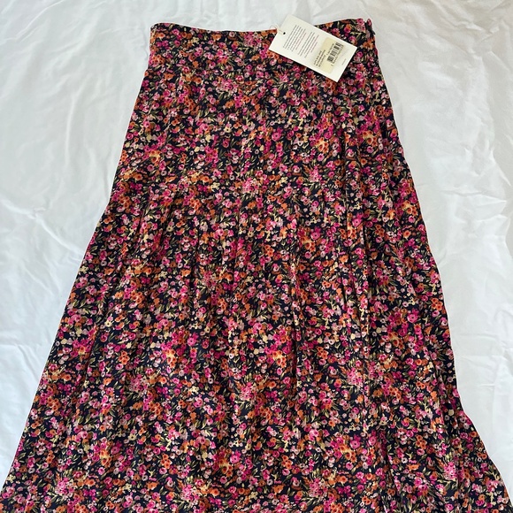 NWT Sezane Jade Floral Midi Skirt - Picture 1 of 6